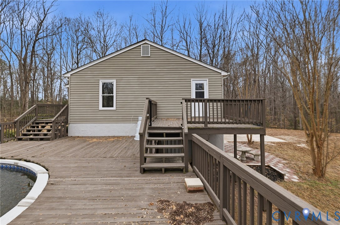 836 Walkerton Road Walkerton, VA 23177 - Photo 24 of 29 a view of outdoor space and deck