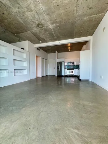 $2,400 | 234 Northeast 3rd Street, Unit LPH05, Miami, FL 33132