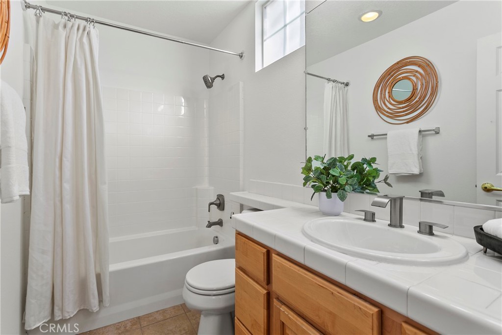 25 Tarleton Lane Ladera Ranch, CA 92694 - Photo 18 of 26