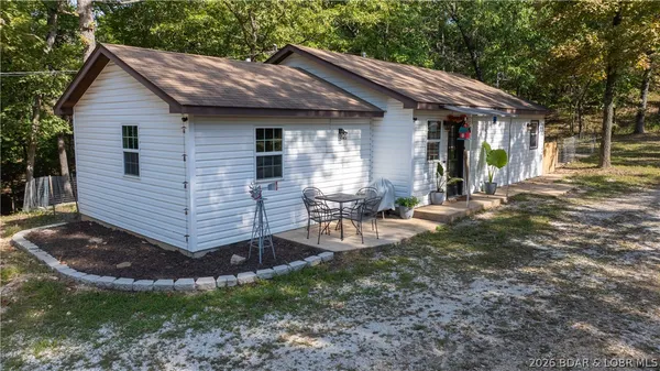 $249,900 | 1424 Thousand Acres Road, Montreal, MO 65591