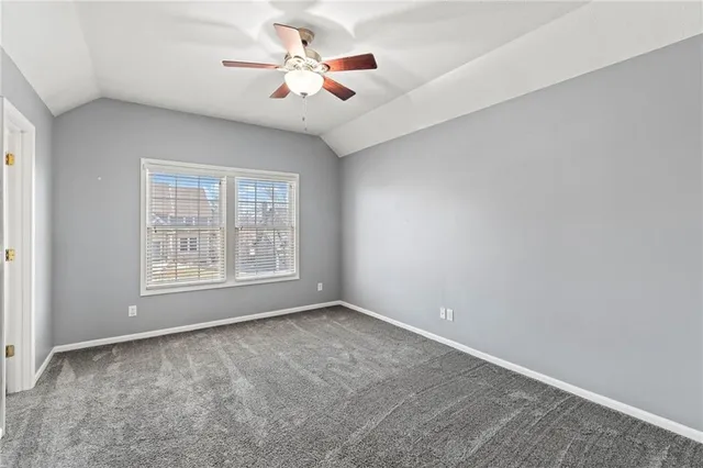 $600,000 | 9708 North Laurel Avenue, Kansas City, MO 64157