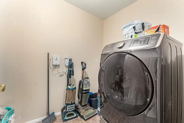 $305,000 | 1980 South Apache Drive, Apache Junction, AZ 85120