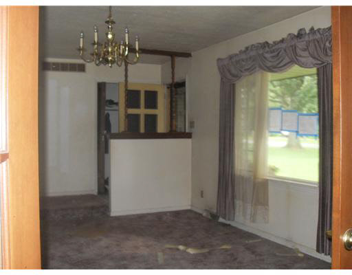 52939 Lilac Road South Bend, IN 46628 - Photo 13 of 14 Gallery Image 13