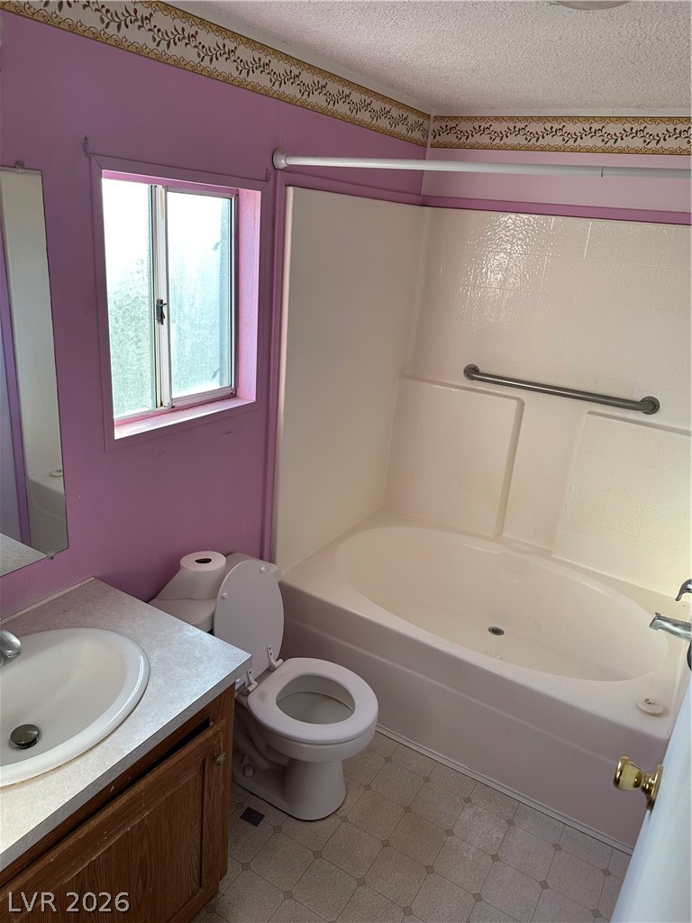 1890 Anns Road Pahrump, NV 89048 - Photo 7 of 9 PRIMARY BATH