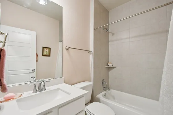 $289,000 | 504 Peace Drive, Liberty Hill, TX 78642