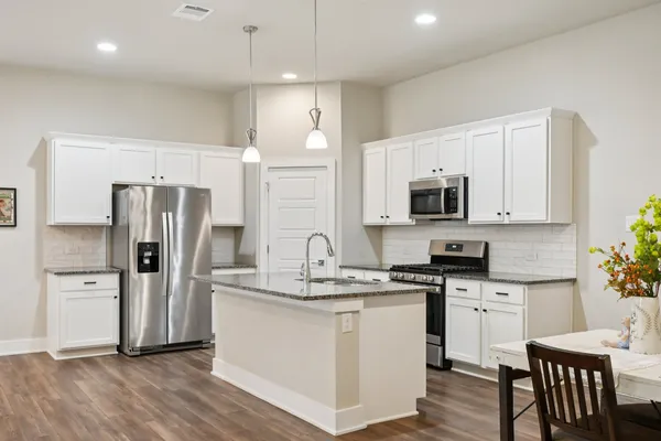 $289,000 | 504 Peace Drive, Liberty Hill, TX 78642