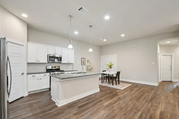 $289,000 | 504 Peace Drive, Liberty Hill, TX 78642