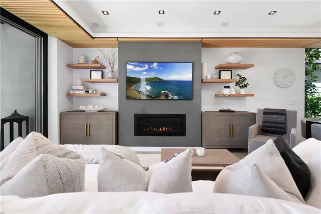 $4,495,000 | 426 Marguerite Avenue, Corona del Mar, CA 92625