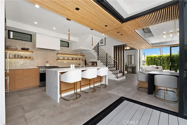 $4,495,000 | 426 Marguerite Avenue, Corona del Mar, CA 92625