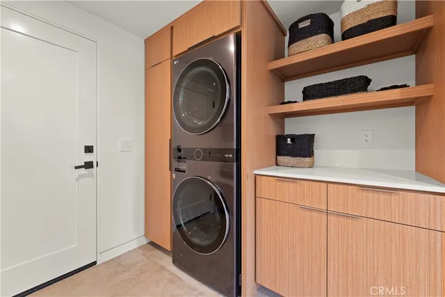 $4,495,000 | 426 Marguerite Avenue, Corona del Mar, CA 92625