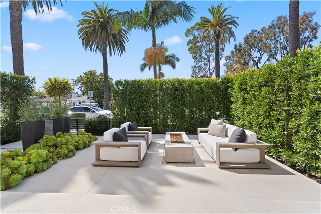 $4,495,000 | 426 Marguerite Avenue, Corona del Mar, CA 92625