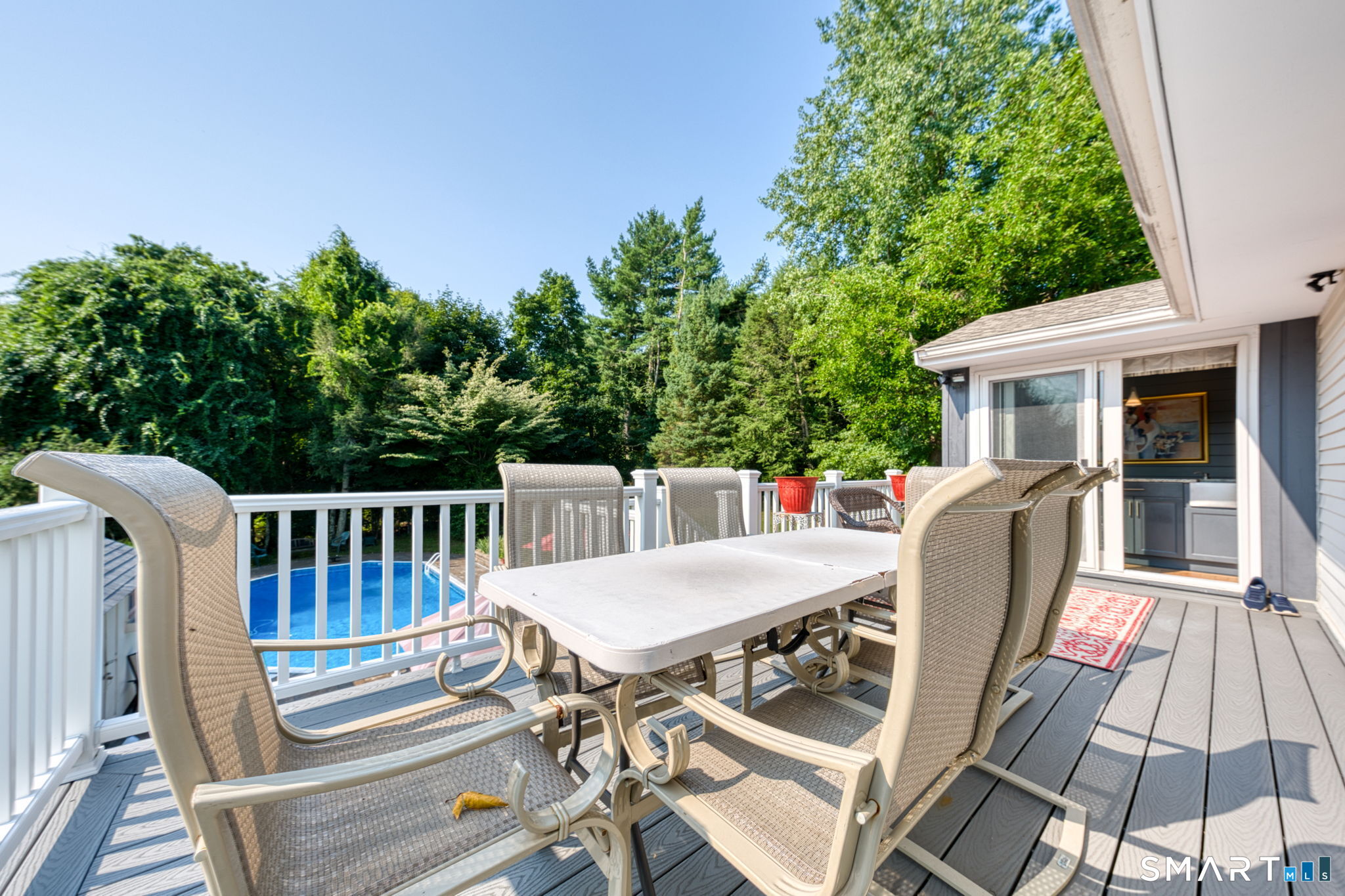 341 Kennedy Road Manchester, CT 06042 - Photo 9 of 25 Gallery Image 9