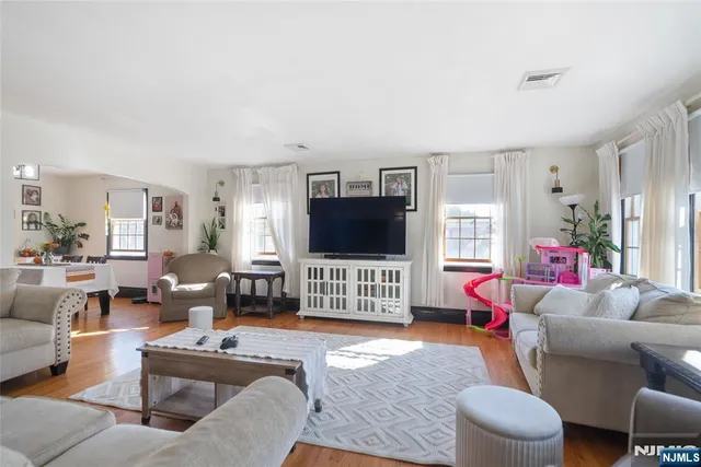 $479,900 | 507 Ohio Avenue, Phillipsburg, NJ 08865