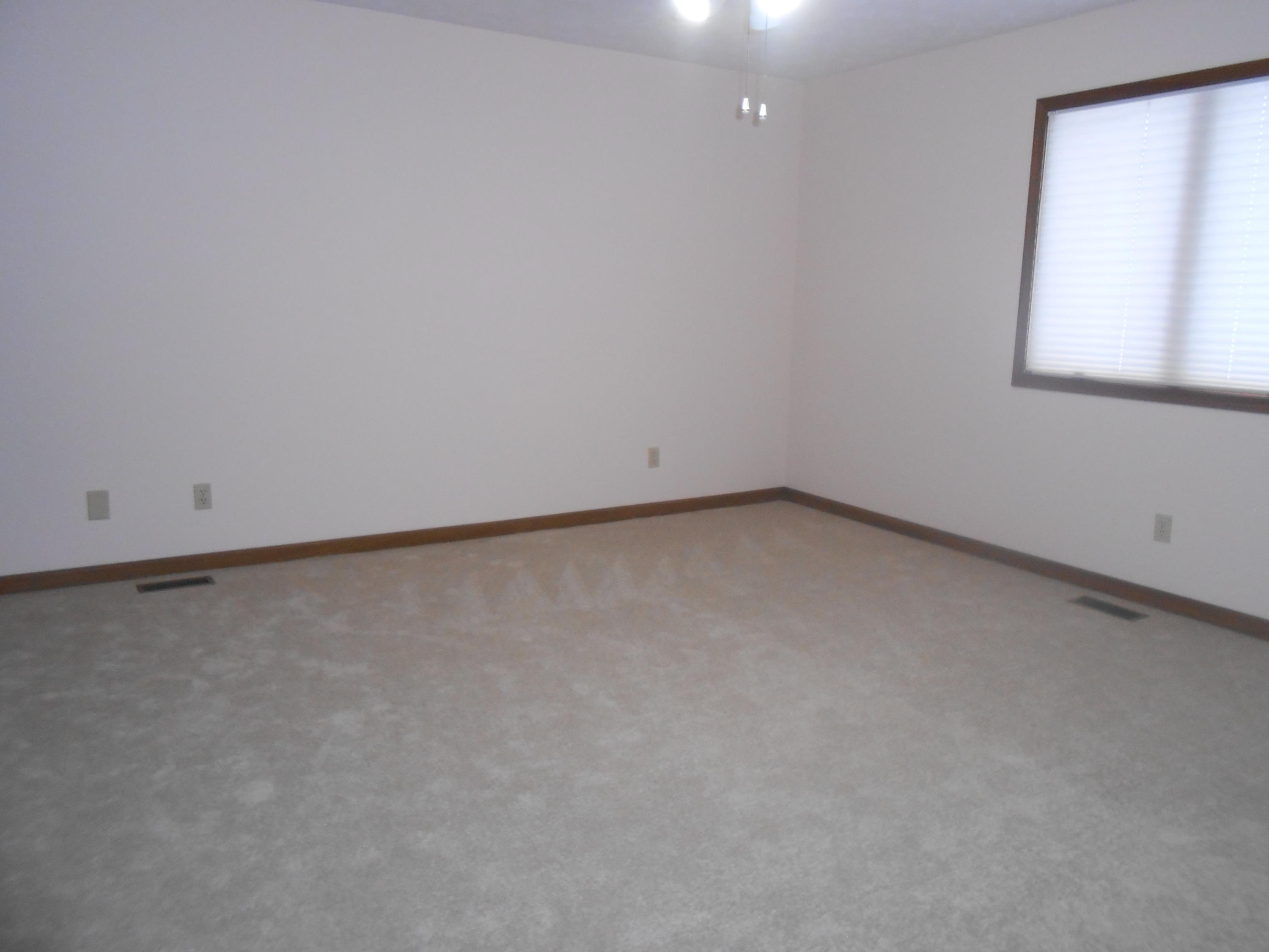 1732 Fox Ridge Drive Springfield, OH 45503 - Photo 25 of 38