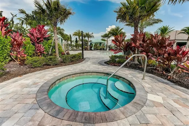 $419,300 | 5335 Rushmere Court, Palmetto, FL 34221