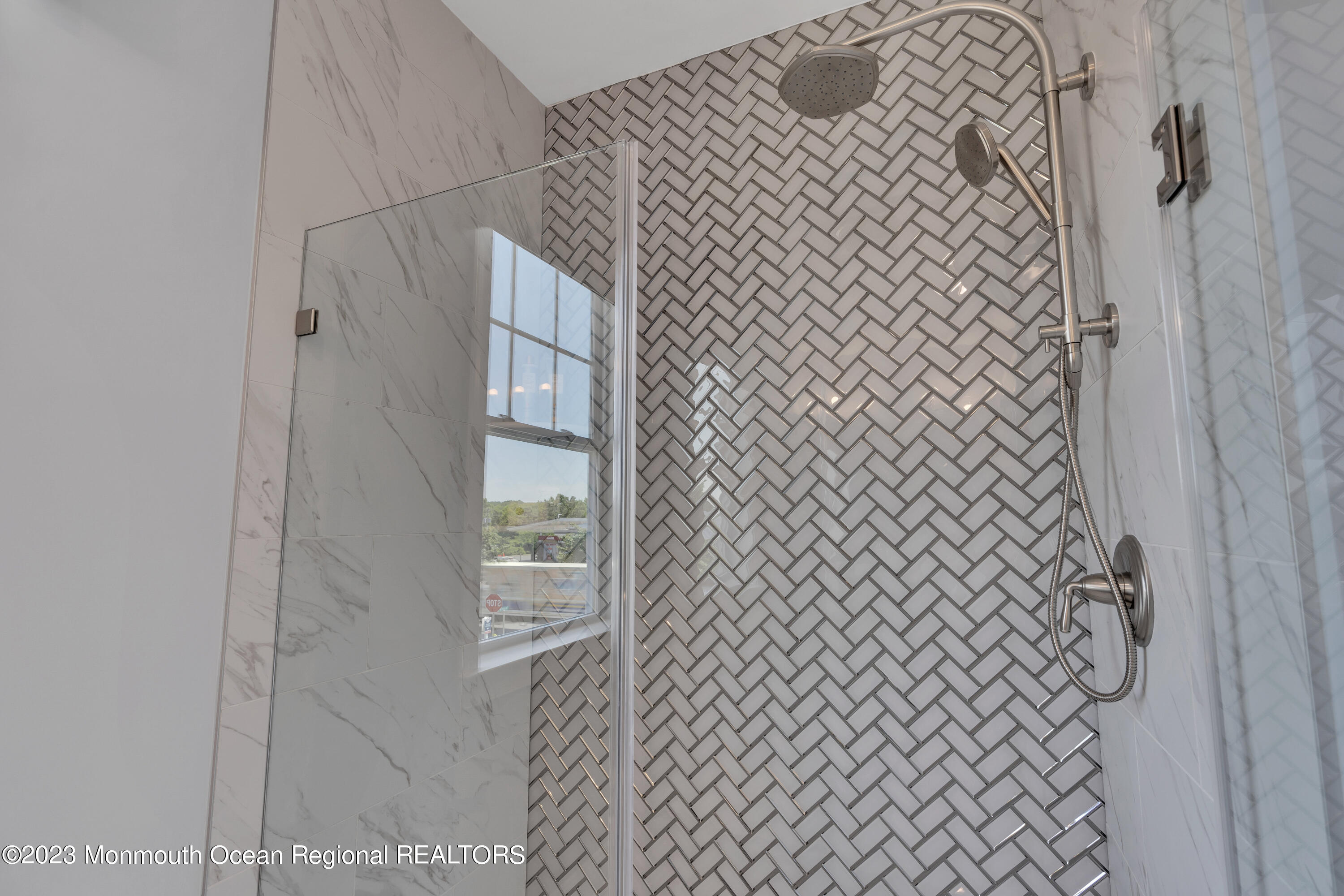 22 Chapel Lane Neptune, NJ 07753 - Photo 25 of 30 036_dsc08064