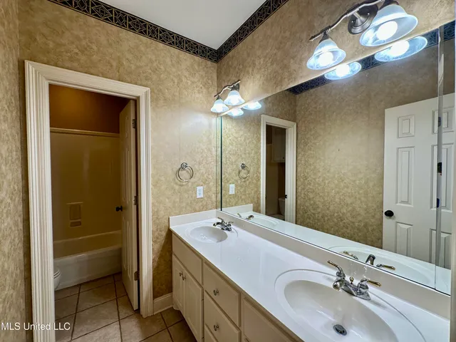 $364,900 | 107 Thornwood Drive, Clinton, MS 39056