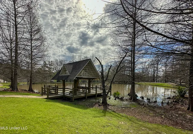 $364,900 | 107 Thornwood Drive, Clinton, MS 39056