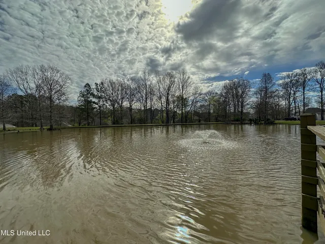 $364,900 | 107 Thornwood Drive, Clinton, MS 39056