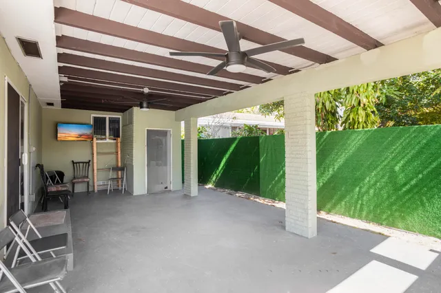 $989,000 | 1640 Washington Street, Hollywood, FL 33020