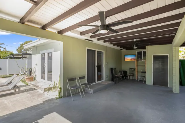 $989,000 | 1640 Washington Street, Hollywood, FL 33020