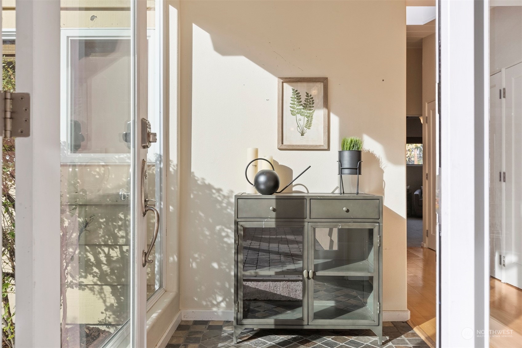 289 Briar Road Bellingham, WA 98225 - Photo 5 of 40 a view of entryway with wooden floor