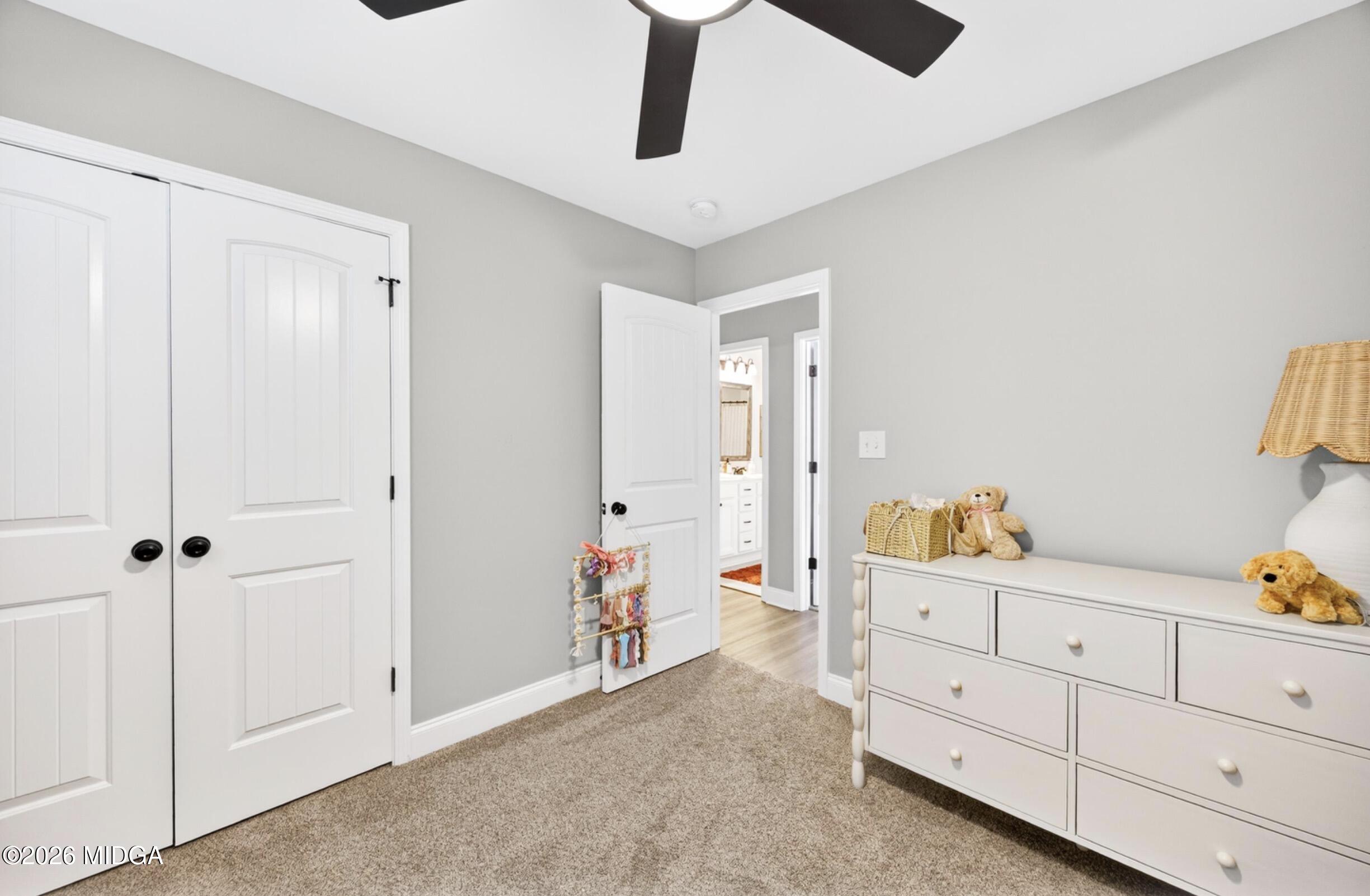 610 Daisy Drive Perry, GA 31069 - Photo 19 of 33 a view of room with cabinet