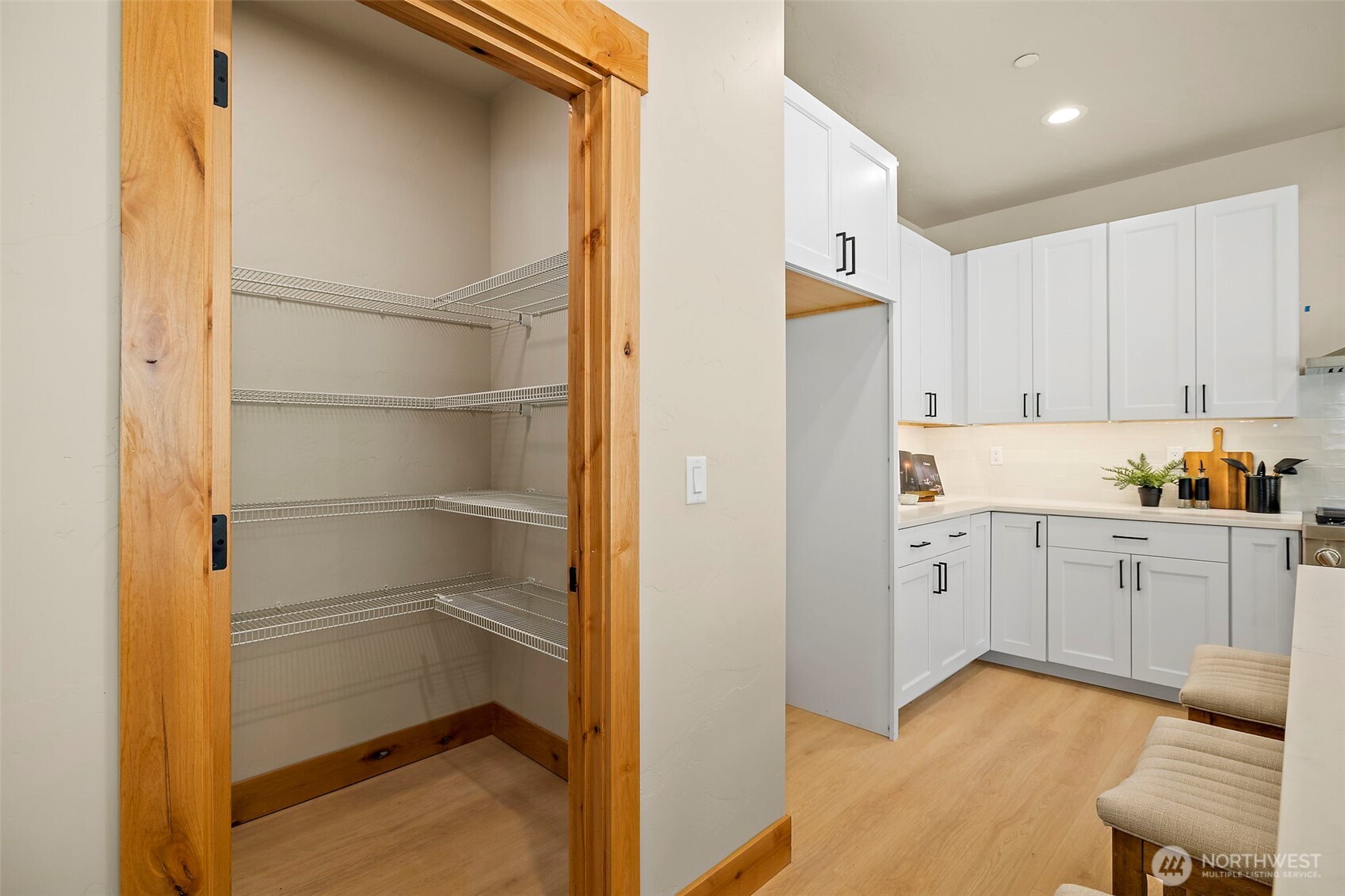 660 Stone Ridge Drive Cle Elum, WA 98922 - Photo 13 of 40