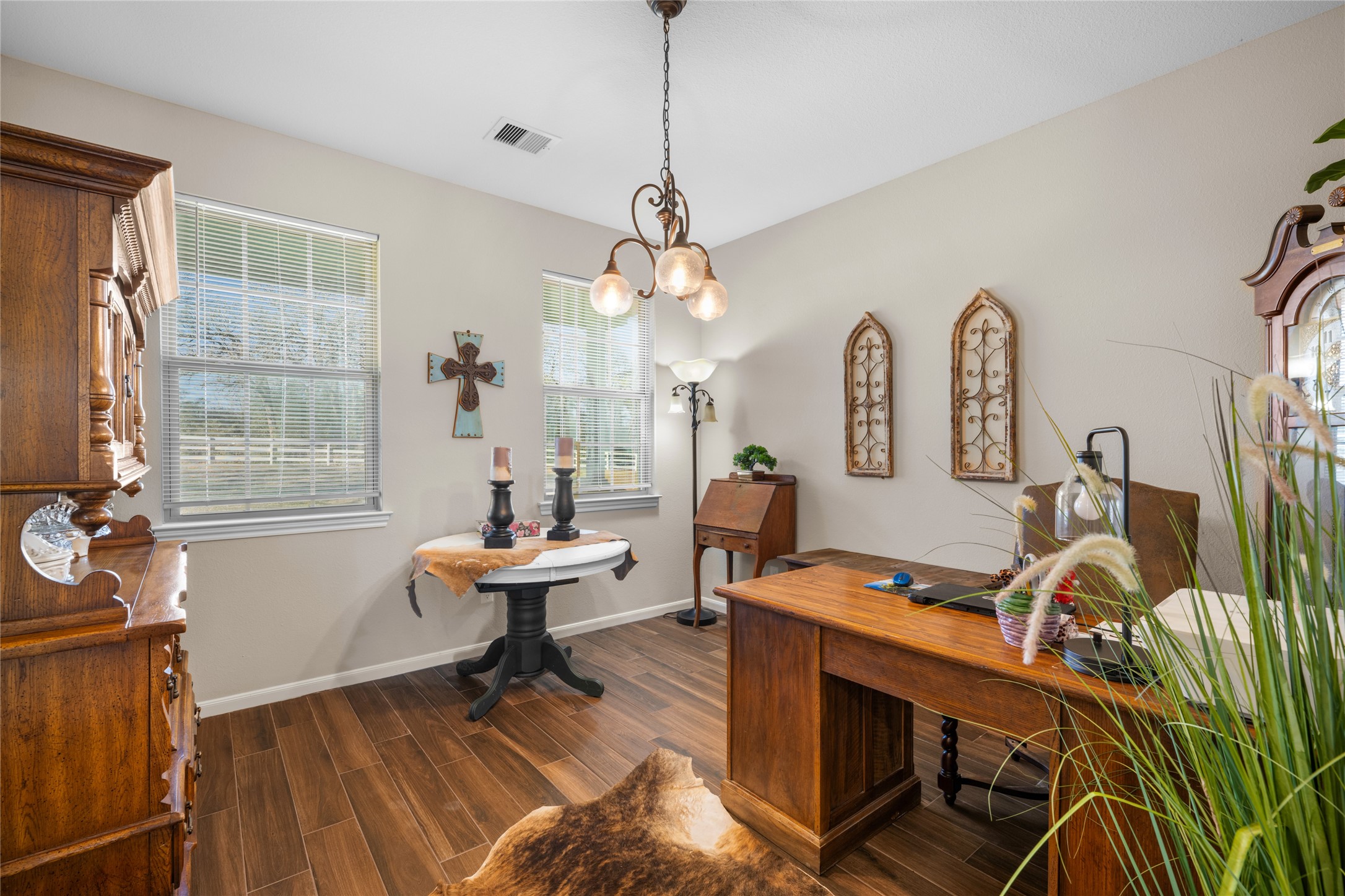 9467 Loop Road Bellville, TX 77418 - Photo 18 of 26 a view of a room with gym equipment