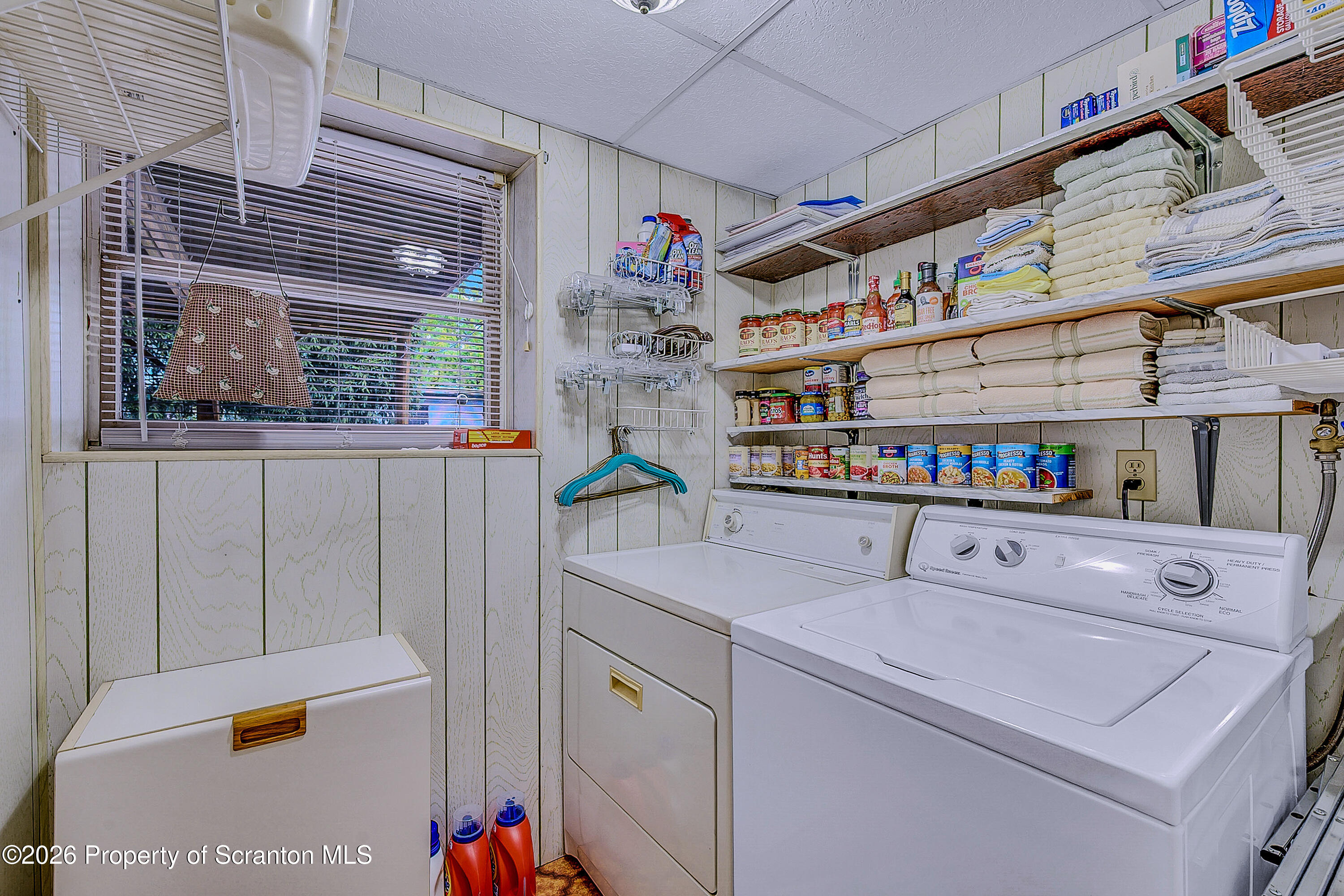 1735 Bulwer Street Scranton, PA 18504 - Photo 48 of 49 Laundry