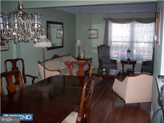104 Oakmont Road Clementon, NJ 08021 - Photo 8 of 12 Dining Room