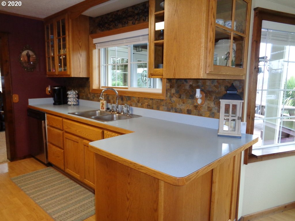 63434 Everett Road Coos Bay, OR 97420 - Photo 14 of 32 Gallery Image 14