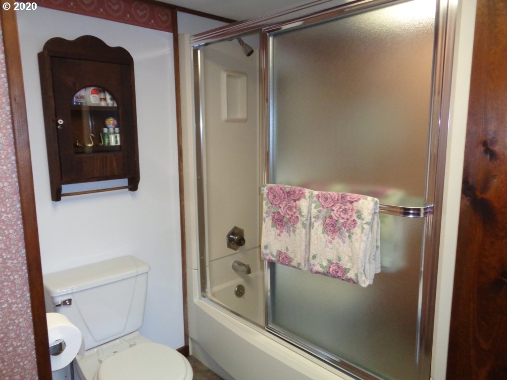 63434 Everett Road Coos Bay, OR 97420 - Photo 20 of 32 Gallery Image 20