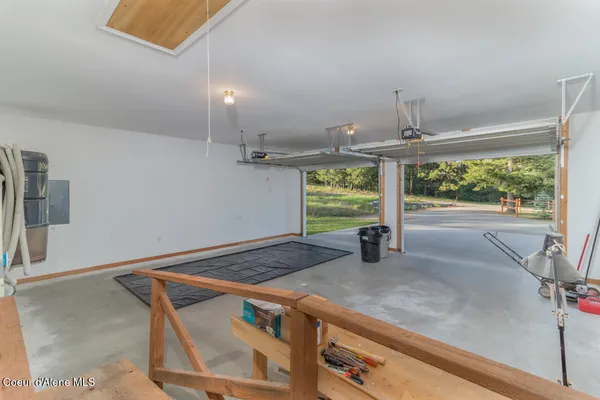 $1,195,000 | 684 Chute Canyon Way, Bonners Ferry, ID 83805