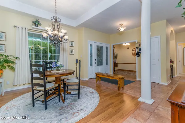 $1,195,000 | 684 Chute Canyon Way, Bonners Ferry, ID 83805