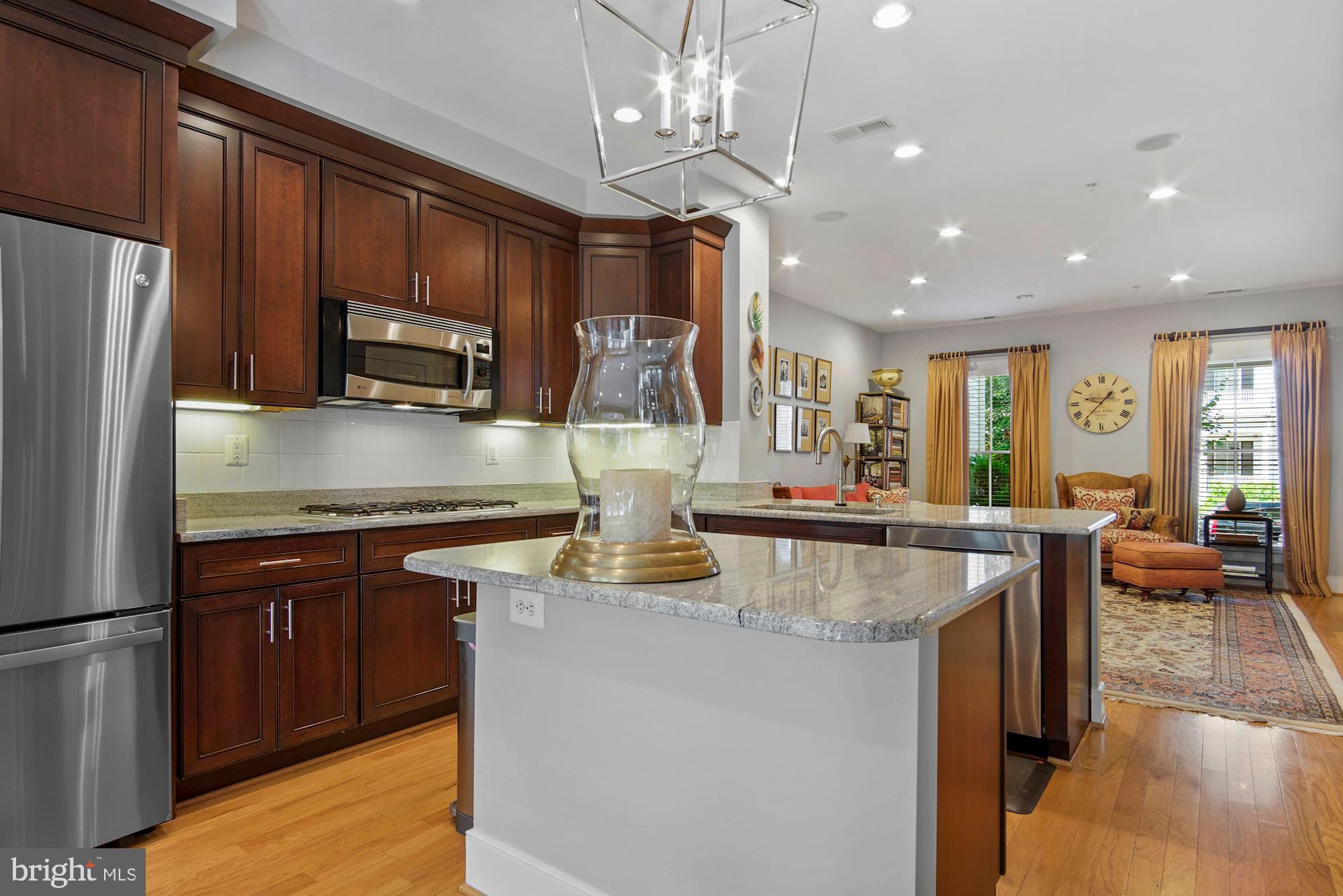 9523 Ament Street Silver Spring, MD 20910 - Photo 19 of 39