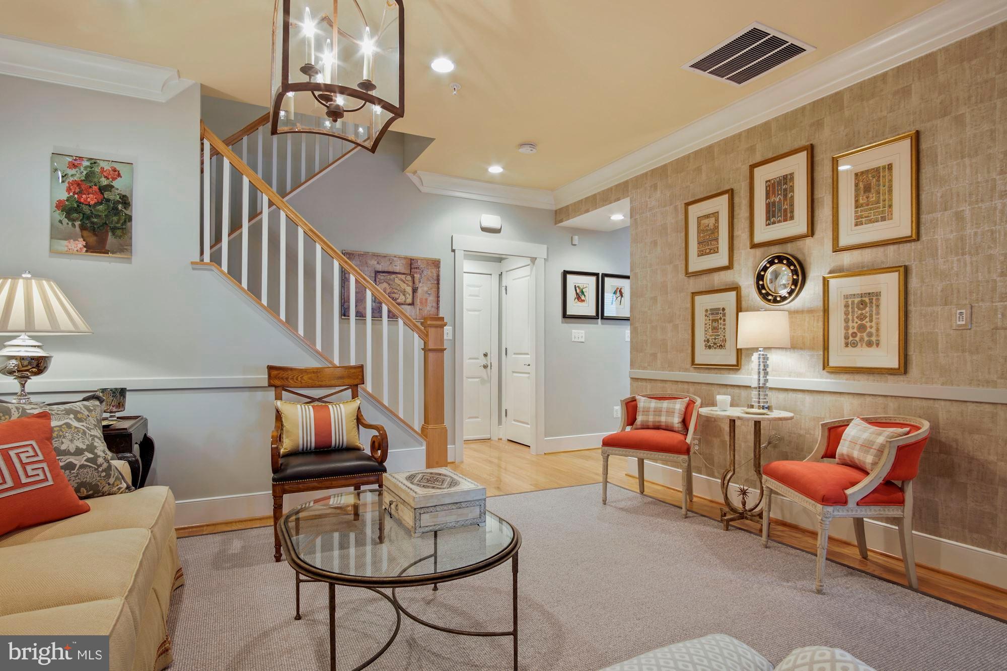 9523 Ament Street Silver Spring, MD 20910 - Photo 9 of 39