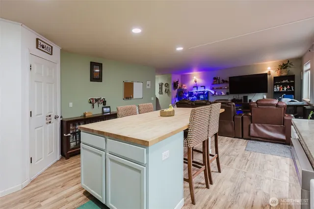 $484,500 | 7063 East Dakota Street, Port Orchard, WA 98366