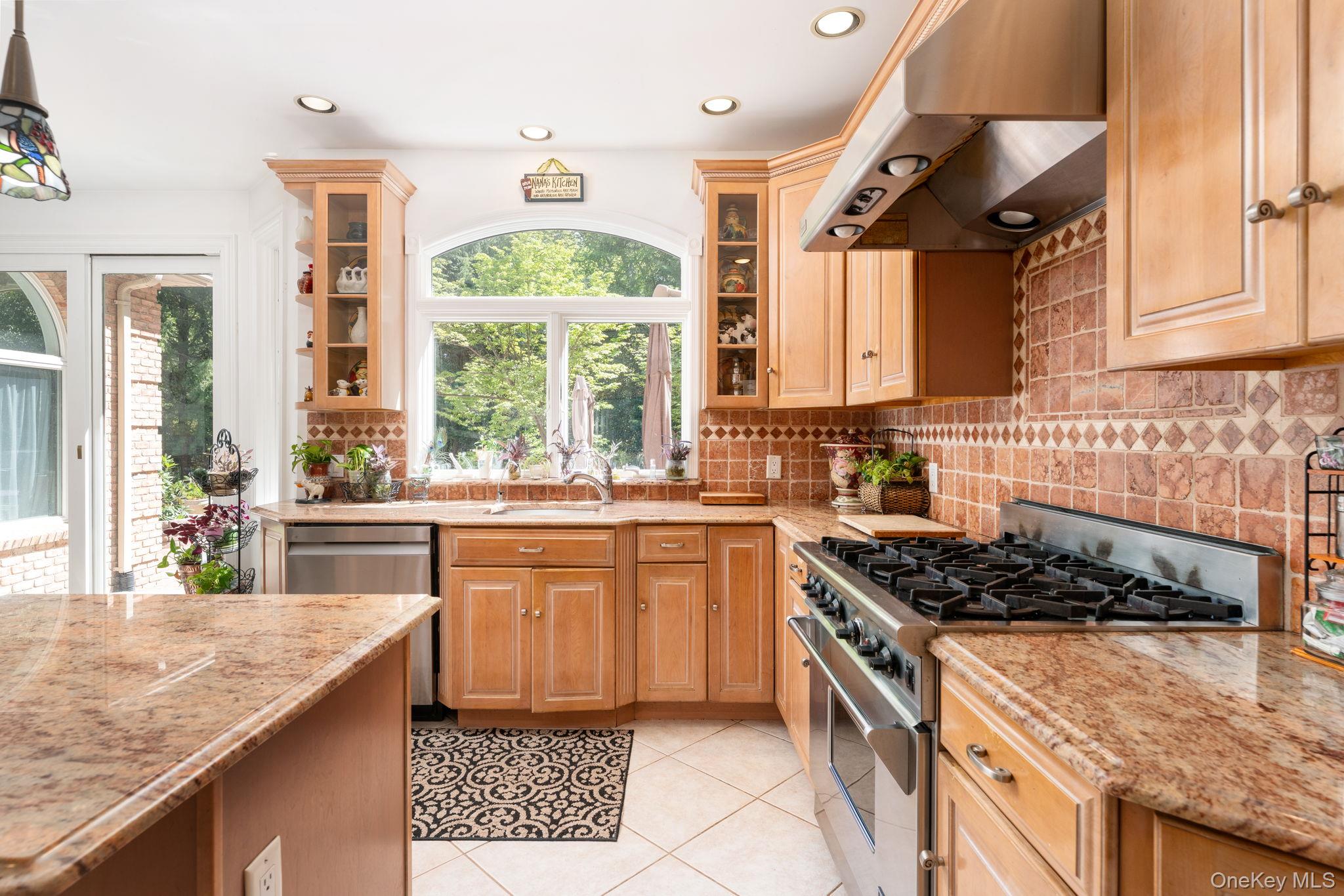 2 Spring Hill Road St. James, NY 11780 - Photo 17 of 47