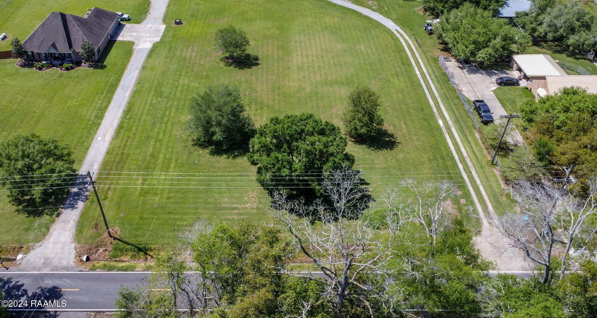 1726 Duchamp Road Broussard, LA 70518 - Photo 4 of 7 3-web-or-mls-1726 Duchamp-2