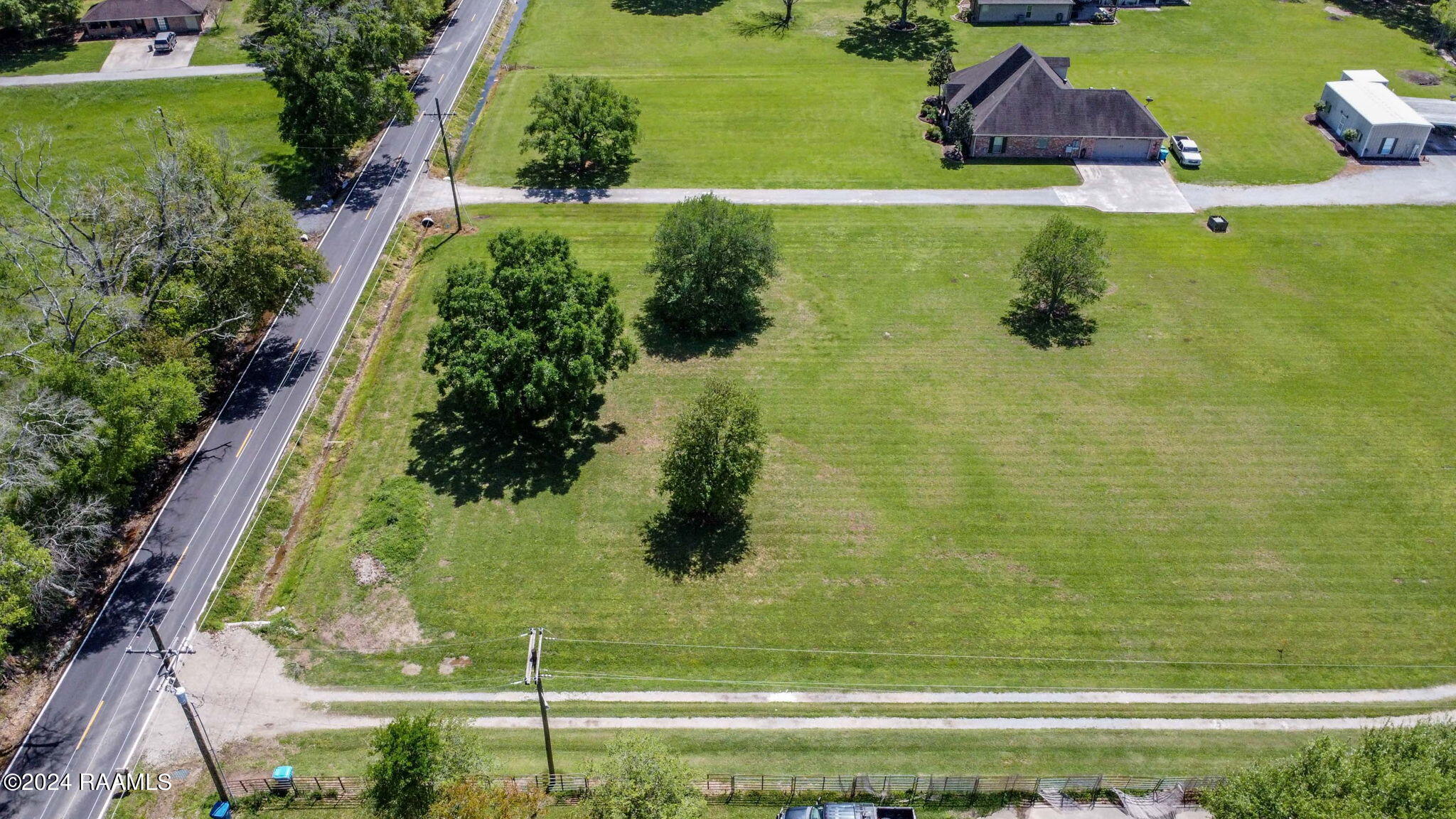 1726 Duchamp Road Broussard, LA 70518 - Photo 5 of 7 6-web-or-mls-1726 Duchamp-5