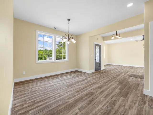 $328,000 | 224 West Clark Road, Inman, SC 29349