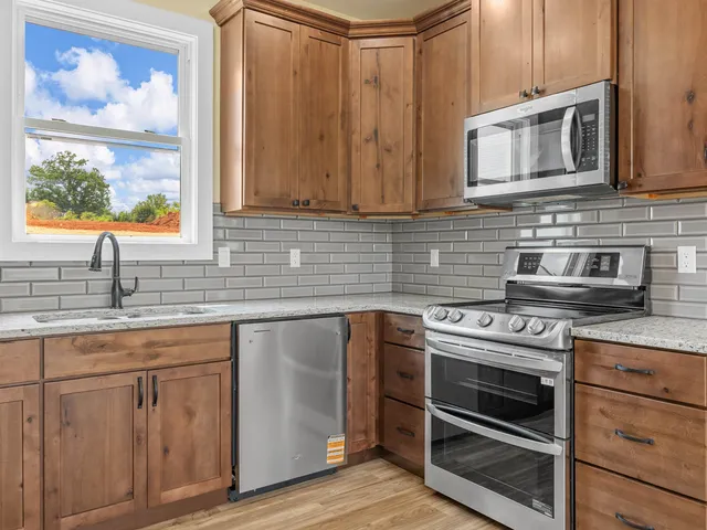 $328,000 | 224 West Clark Road, Inman, SC 29349