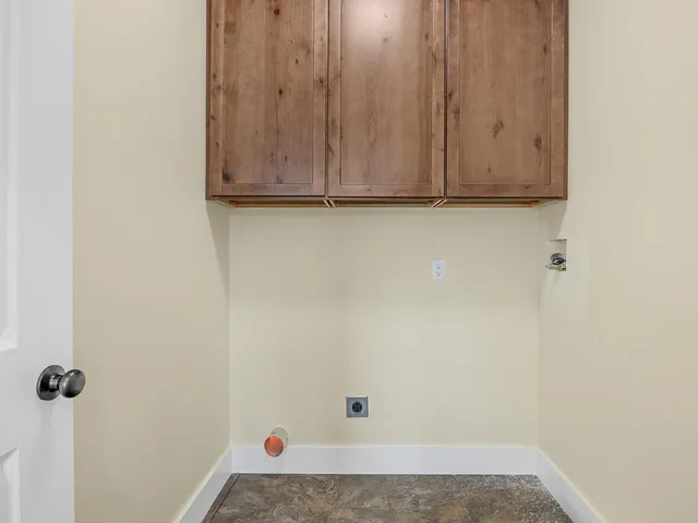 $328,000 | 224 West Clark Road, Inman, SC 29349