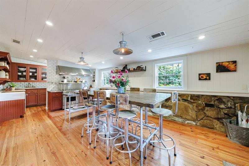 31 Barn Inn Road Lakemont, GA 30552 - Photo 17 of 86