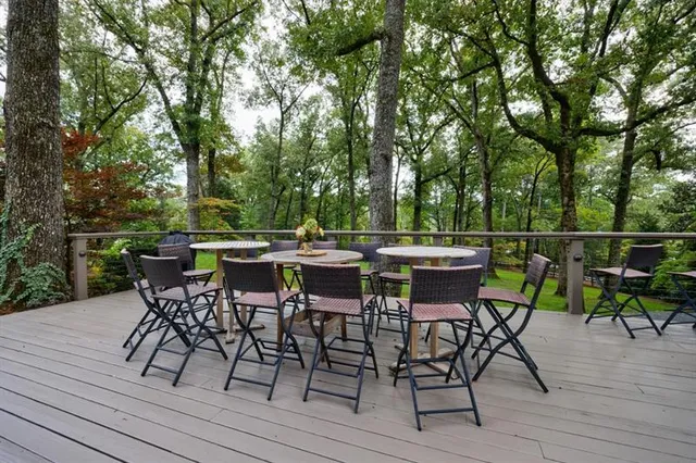 $1,750,000 | 31 Barn Inn Road, Lakemont, GA 30552