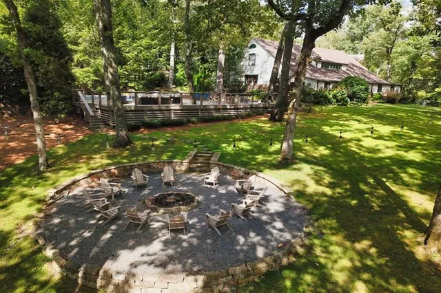 $1,750,000 | 31 Barn Inn Road, Lakemont, GA 30552