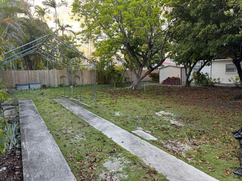 3600 Southwest 26th Street Miami, FL 33133 - Photo 15 of 16