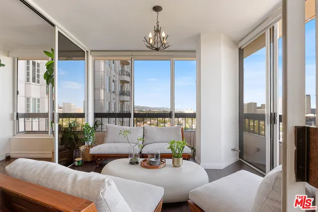 $10,990 | 10590 Wilshire Boulevard, Unit 1502, Los Angeles, CA 90024