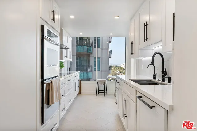 $10,990 | 10590 Wilshire Boulevard, Unit 1502, Los Angeles, CA 90024